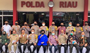Siti Nurbaya bersama Jajaran Polda Riau