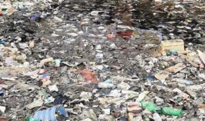 Relawan Pilah Sampah